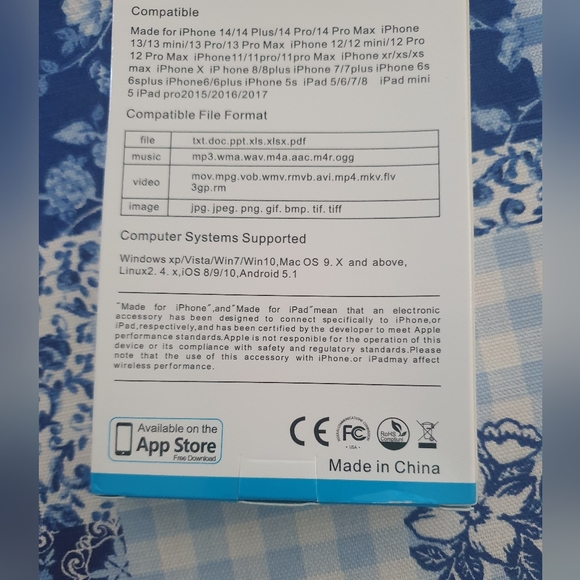 Flash drive 128GB - Picture 4 of 5